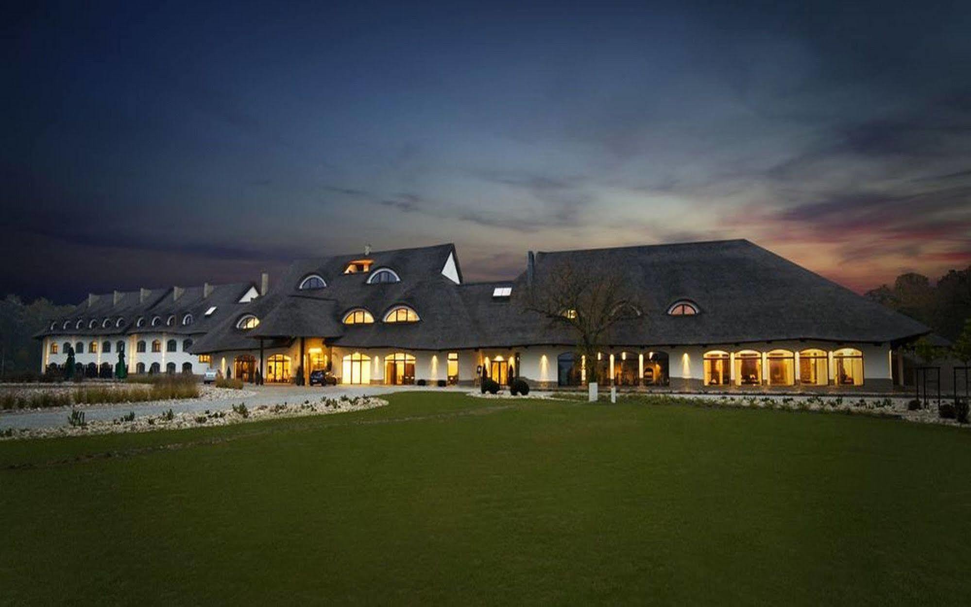 Hotel Remes Opalenica Exterior photo